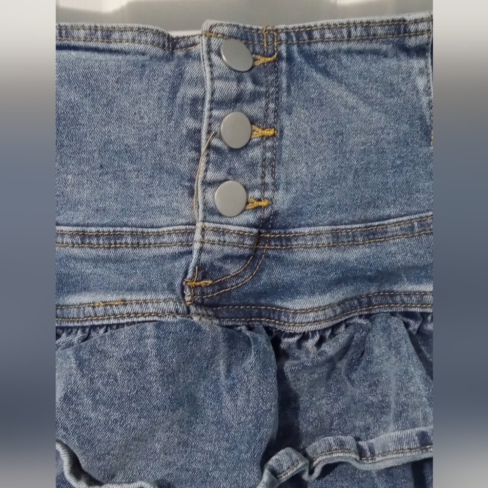 Chic Denim Ruffle Skort - Picture 3 of 5